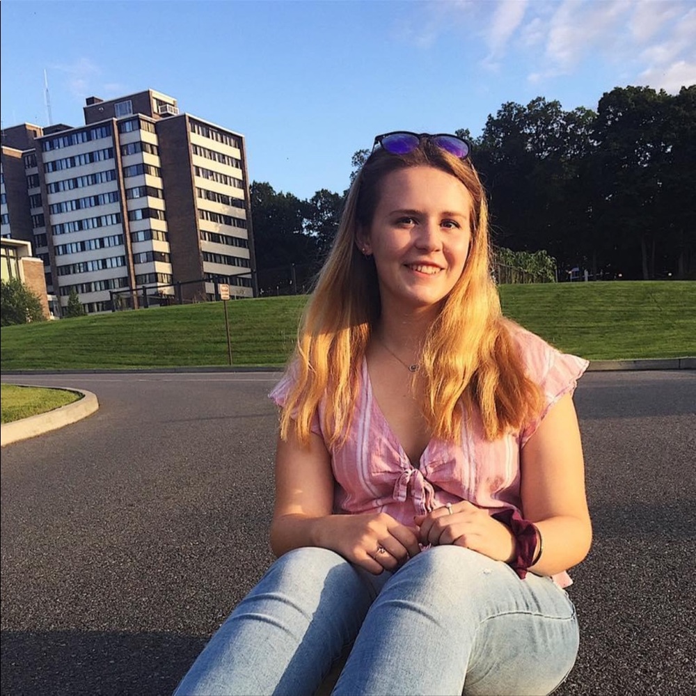 Meet your Posher, Ann